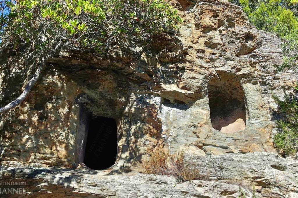 Ferula Romantica Mansarda Tra Fiumi E Montagne Sardegna Seùlo 外观 照片